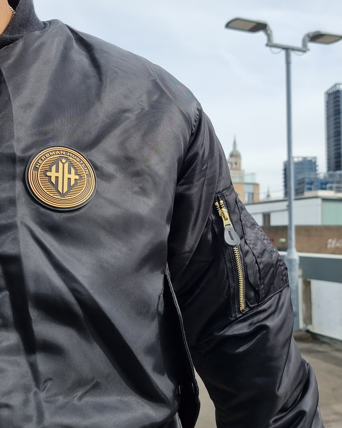 HERBMAN HUSTLIN EMBOIDERED BOMBER JACKET BLACK/GOLD